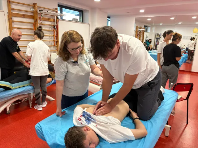 Final de curs TEHNICI SPECIFICE DE RECUPERARE IN PATOLOGIILE RESPIRATORII, fotografia 10